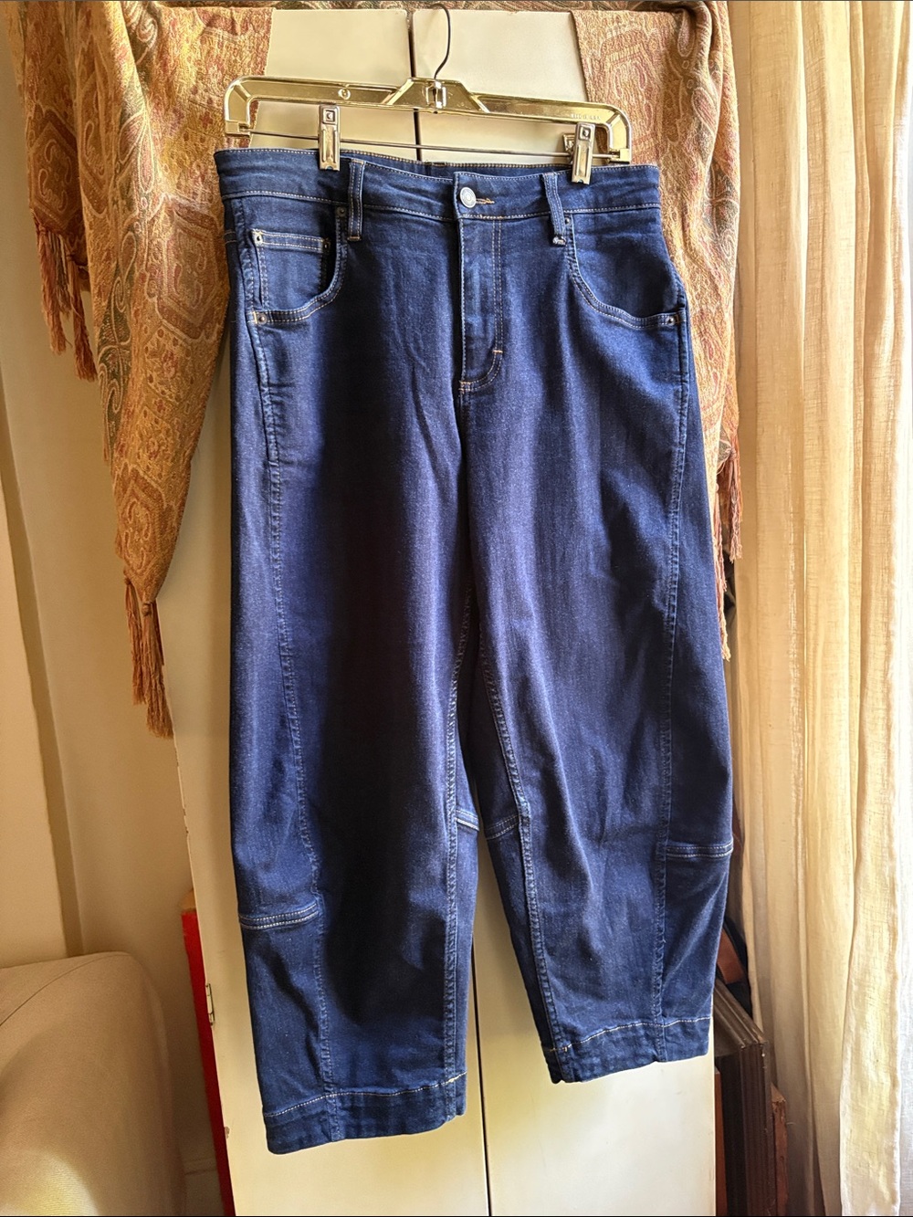 RUTI - Petite Barrel Leg Jeans